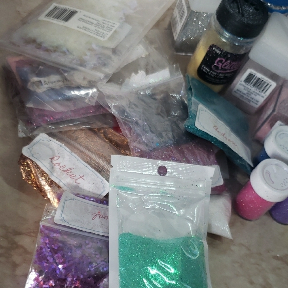 Assorted Glitter Collection - Picture 2 of 8